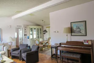 38521 Commons Valley Dr, Palm Desert, CA 92260 - Photo 5