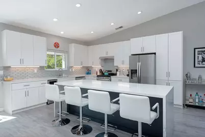 68605 Tachevah Drive, Cathedral City, CA 92234 - Photo 9