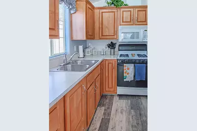 70200 Dillon Road #139, Desert Hot Springs, CA 92241 - Photo 11
