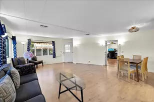 132 Hester Dr, Cathedral City, CA 92234 - Photo 5