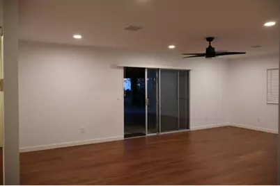 12700 Avenida Alta Loma, Desert Hot Springs, CA 92240 - Photo 11