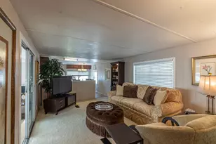 33250 Laura Dr, Thousand Palms, CA 92276 - Photo 15