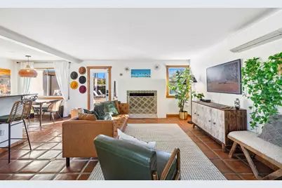 745 E Sunny Dunes Road, Palm Springs, CA 92264 - Photo 3