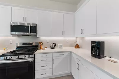 3449 Via Leonardo, Palm Desert, CA 92260 - Photo 5