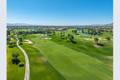 58170 Aracena, La Quinta, CA 92253 - Photo 9