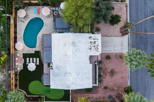 46500 Cameo Palms Dr, La Quinta, CA 92253 - Photo 9