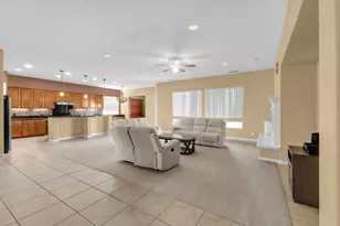 46109 Roadrunner Ln, La Quinta, CA 92253 - Photo 9