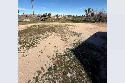 57625 Buena Vista Drive, Yucca Valley, CA 92284 - Photo 55