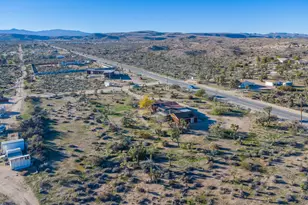 57625 Buena Vista Dr, Yucca Valley, CA 92284 - Photo 13