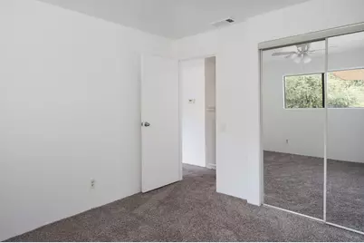 701 N Los Felices Circle W #208, Palm Springs, CA 92262 - Photo 11