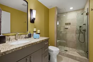 910 Island Dr, Rancho Mirage, CA 92270 - Photo 19