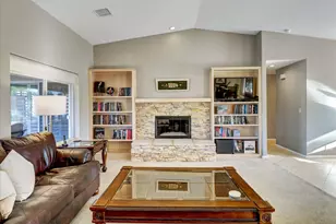 8567 Clubhouse Blvd, Desert Hot Springs, CA 92240 - Photo 9