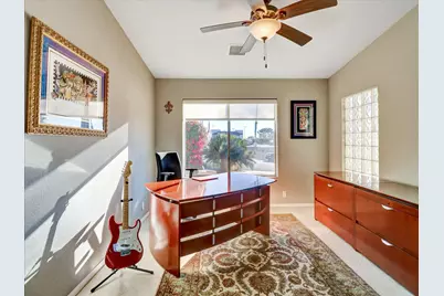 8567 Clubhouse Boulevard, Desert Hot Springs, CA 92240 - Photo 15