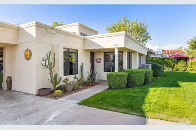215 Via Reneca, Palm Desert, CA 92260 - Photo 1