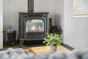 913 Mt Doble Dr, Big Bear City, CA 92314 - Photo 11