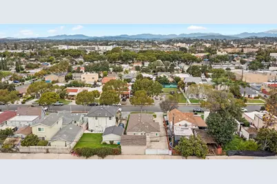 128 Rosslynn Avenue, Fullerton, CA 92832 - Photo 25