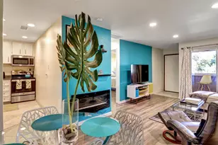 470 N Villa Ct, Palm Springs, CA 92262 - Photo 9