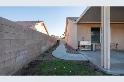 80612 Declaration Avenue, Indio, CA 92201 - Photo 31
