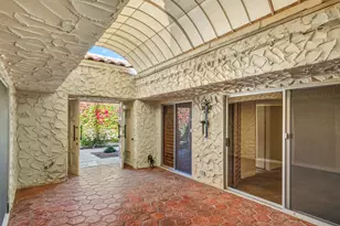 1833 S Araby Dr, Palm Springs, CA 92264 - Photo 9