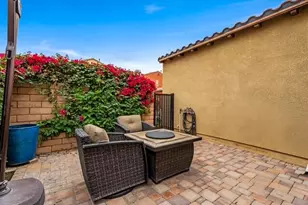 592 Calle Vibrante, Palm Desert, CA 92211 - Photo 25