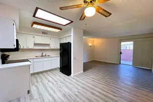 3067 Sunflower Cir E, Palm Springs, CA 92262 - Photo 5