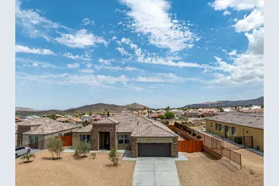 8680 Monument View Drive, Yucca Valley, CA 92284 - Photo 35