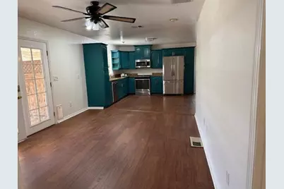 39246 Manzanita Drive, Palm Desert, CA 92260 - Photo 11