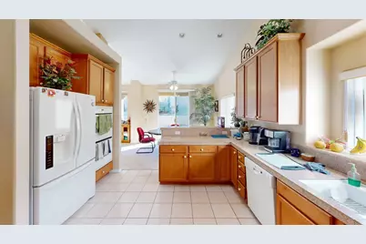 156 Saint Thomas Place, Rancho Mirage, CA 92270 - Photo 17