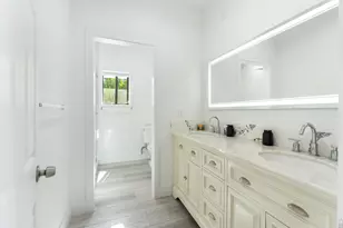 2150 N Farrell Dr, Palm Springs, CA 92262 - Photo 61