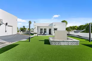 2150 N Farrell Dr, Palm Springs, CA 92262 - Photo 13