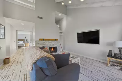 105 Racquet Club Drive S, Rancho Mirage, CA 92270 - Photo 19