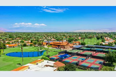 44 Malaga Drive, Rancho Mirage, CA 92270 - Photo 19