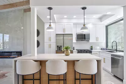 842 N Calle De Pinos, Palm Springs, CA 92262 - Photo 9