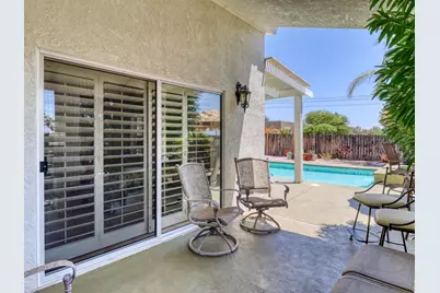 12720 Cuando Way, Desert Hot Springs, CA 92240 - Photo 9