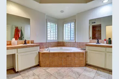 12720 Cuando Way, Desert Hot Springs, CA 92240 - Photo 11