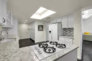 2378 S Madrona Dr, Palm Springs, CA 92264 - Photo 19