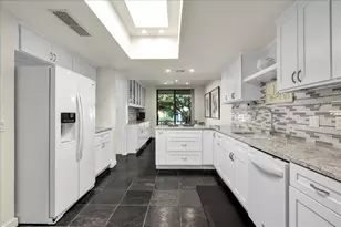 2378 S Madrona Dr, Palm Springs, CA 92264 - Photo 17