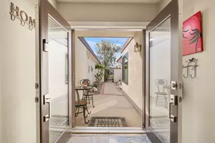 44 San Sebastian Dr, Rancho Mirage, CA 92270 - Photo 9