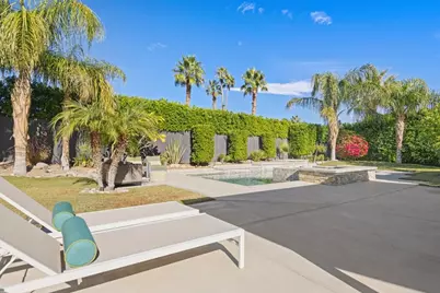 1056 E Vista Chino, Palm Springs, CA 92262 - Photo 29
