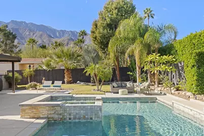 1056 E Vista Chino, Palm Springs, CA 92262 - Photo 25