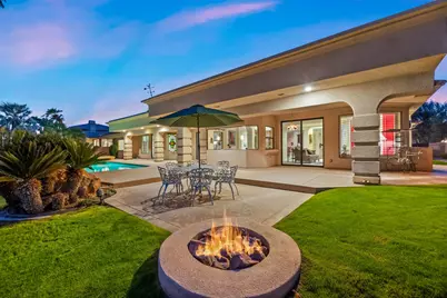 346 Crest Lake Drive, Palm Desert, CA 92211 - Photo 7