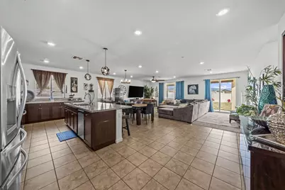 11548 Sky Pointe Drive, Desert Hot Springs, CA 92240 - Photo 5