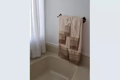 33520 Laura Drive, Thousand Palms, CA 92276 - Photo 17