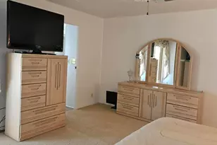 33520 Laura Dr, Thousand Palms, CA 92276 - Photo 9