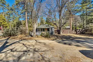 25740 Fir St, Idyllwild, CA 92549 - Photo 9