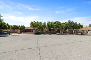 7858 Sherry Ln, Jurupa Valley, CA 92509 - Photo 59