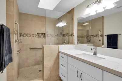 36266 Avenida De Las Montanas, Cathedral City, CA 92234 - Photo 17