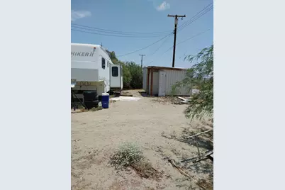 129 & 135 Brawley Avenue, Salton Sea Beach, CA 92274 - Photo 15