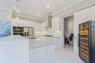 2 Pyramid Lake Ct, Rancho Mirage, CA 92270 - Photo 15