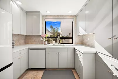 53 Marbella Drive, Rancho Mirage, CA 92270 - Photo 13